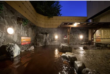 清田ほのか 露天風呂